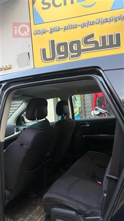 دودج جورني